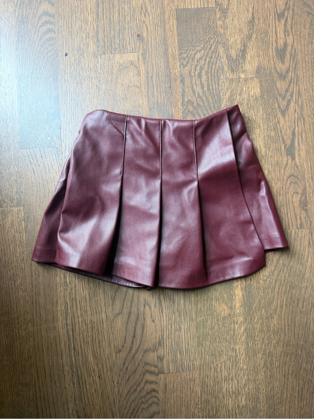 ZARA kids Pleated Faux Leather Mini Skirt - Burgundy